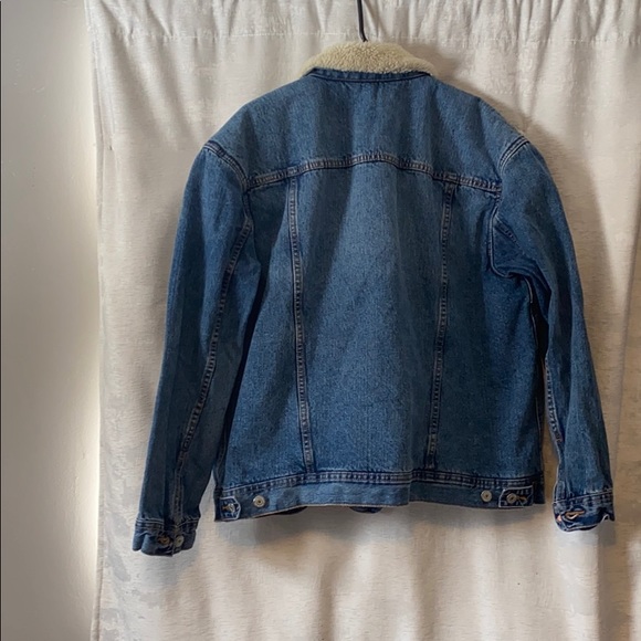 Old Navy Sherpa lined denim jacket - Picture 2 of 4